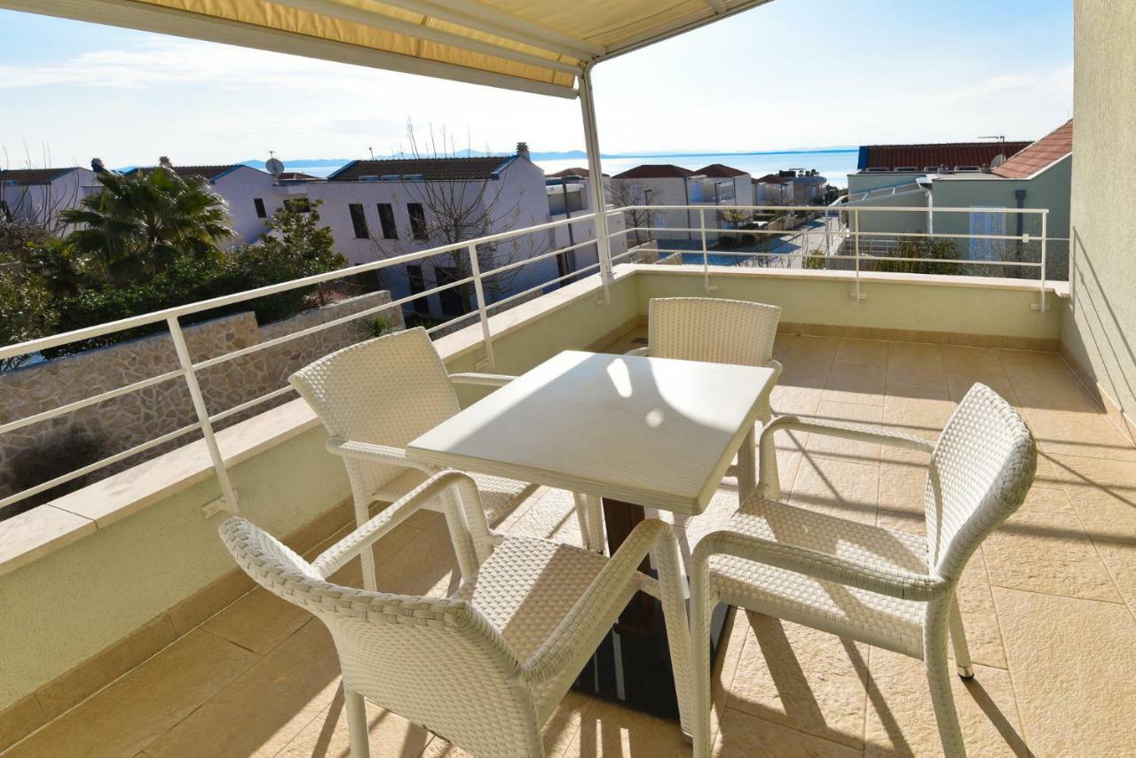 Apartmani Astrado Petrcane Buitenkant foto